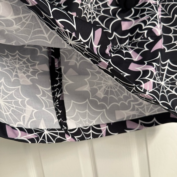 Smak Parlour Spiderweb Print mini skirt Woman’s plus size 1X - Picture 3 of 13